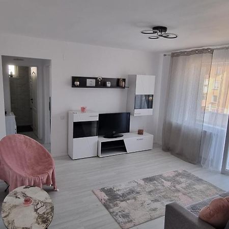 Apartament Central Pe Pietonala Nr2 Hunedoara Eksteriør bilde