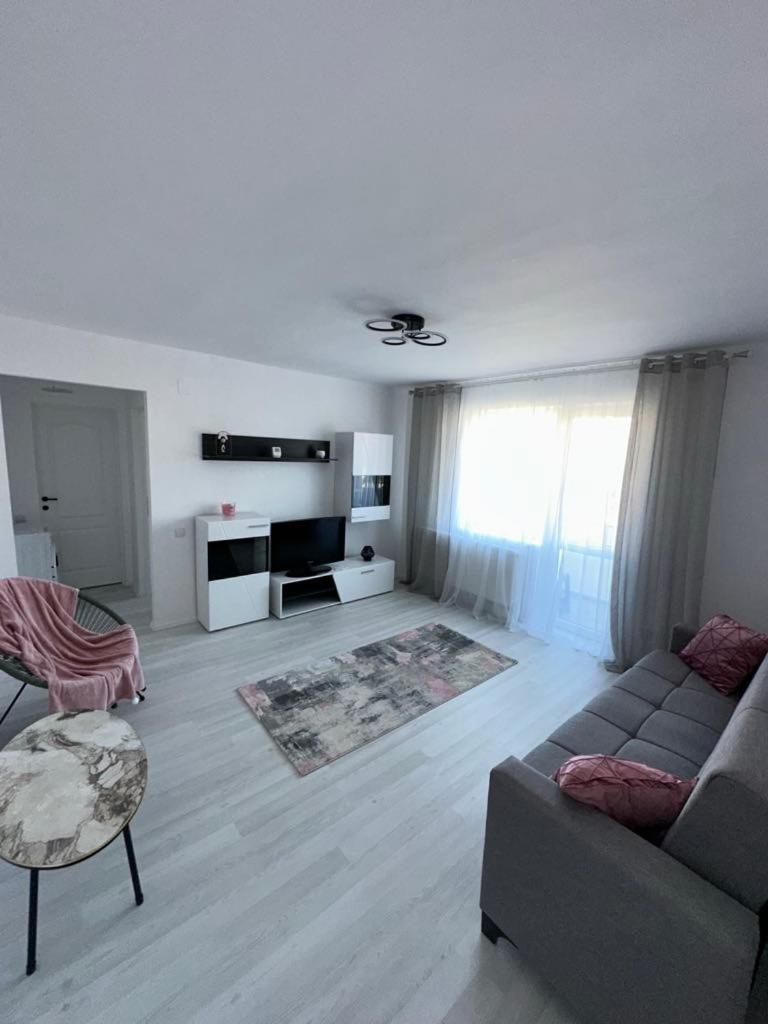 Apartament Central Pe Pietonala Nr2 Hunedoara Eksteriør bilde