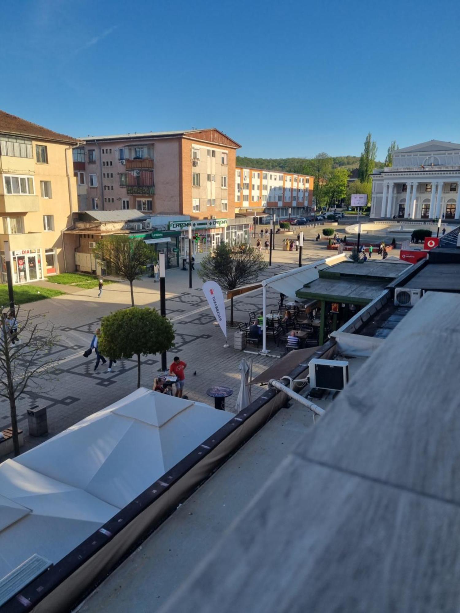 Apartament Central Pe Pietonala Nr2 Hunedoara Eksteriør bilde